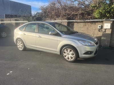 2009 - Ford Focus Manual