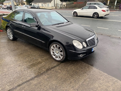 2009 - Mercedes-Benz E-Class Automatic