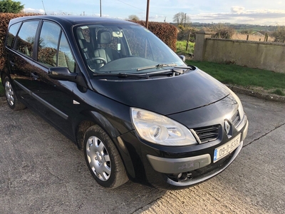 2009 - Renault Grand Scenic Manual