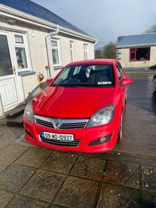 2009 - Vauxhall Astra ---