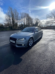 2010 - Audi A4 ---