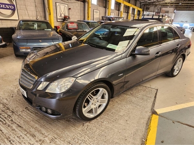 2010 - Mercedes-Benz E-Class Manual