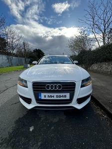 2011 - Audi A4 Manual