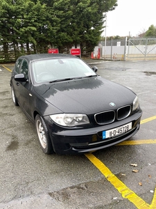 2011 - BMW 1-Series Manual