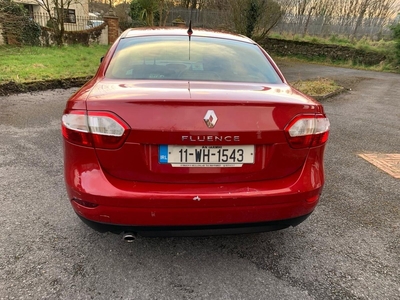 2011 - Renault Fluence Manual