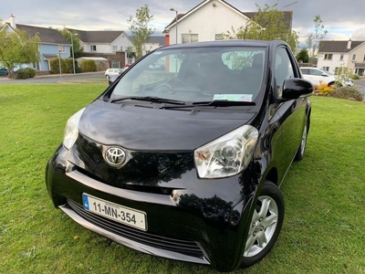 2011 - Toyota IQ Manual