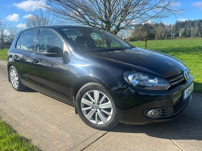 2011 - Volkswagen Golf Manual