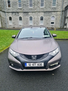 2012 - Honda Civic Manual