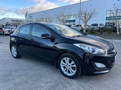 2012 - Hyundai i30 Manual