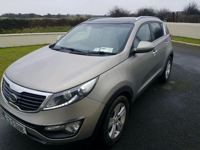 2012 - Kia Sportage Manual