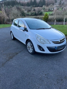 2012 - Opel Corsa Manual