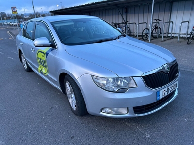 2012 - Skoda Superb Manual