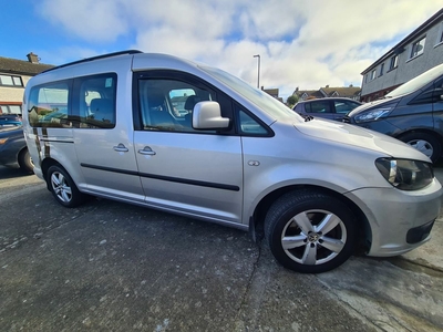 2012 - Volkswagen Caddy Manual