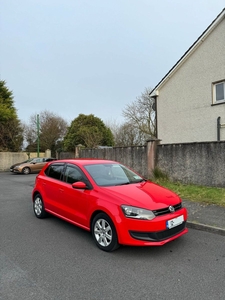 2012 - Volkswagen Polo Automatic