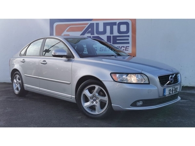 2012 - Volvo S40 Manual