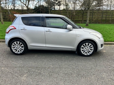 2013 - Suzuki Swift Manual