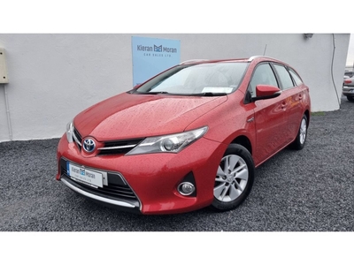 2013 - Toyota Auris Automatic