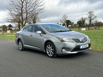 2013 - Toyota Avensis Manual