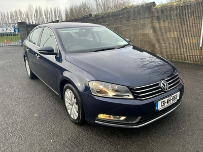 2013 - Volkswagen Passat Manual