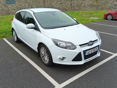 2014 - Ford Focus Manual