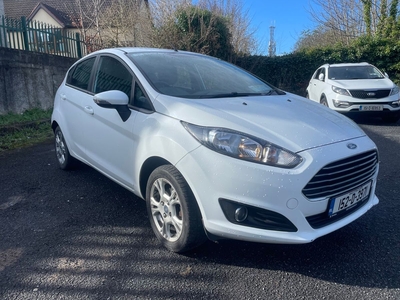 2015 - Ford Fiesta Manual