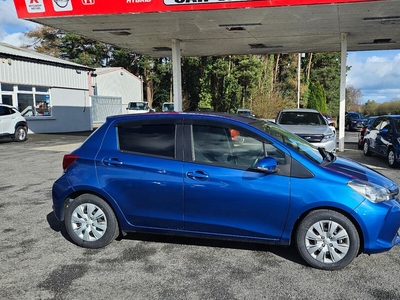 2015 - Toyota Vitz Automatic