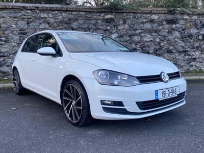 2015 - Volkswagen Golf Manual