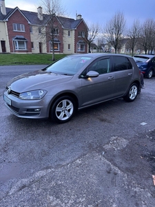 2015 - Volkswagen Golf Manual