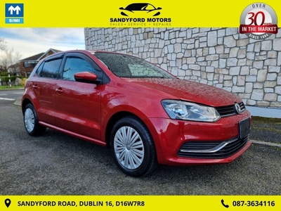 2015 - Volkswagen Polo Automatic