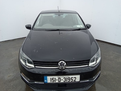 2015 - Volkswagen Polo Manual