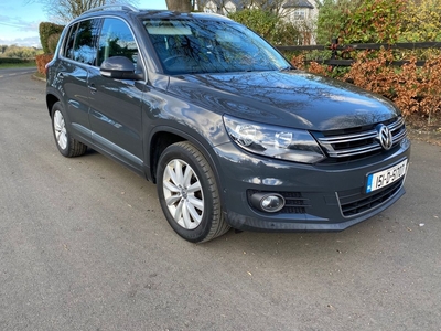 2015 - Volkswagen Tiguan Manual