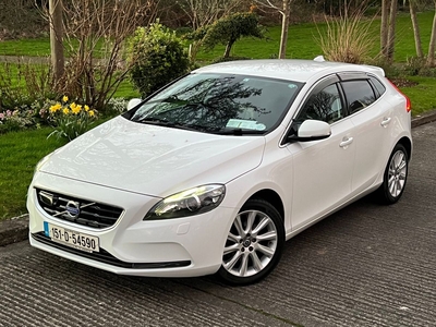 2015 - Volvo V40 Automatic