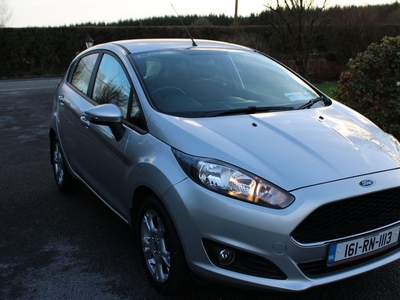 2016 - Ford Fiesta Manual