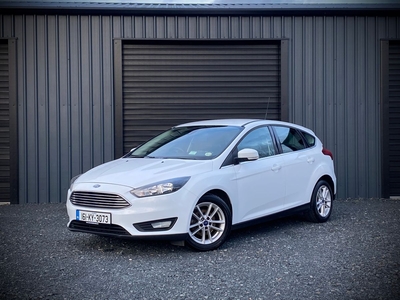 2016 - Ford Focus Manual