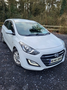 2016 - Hyundai i30 Manual