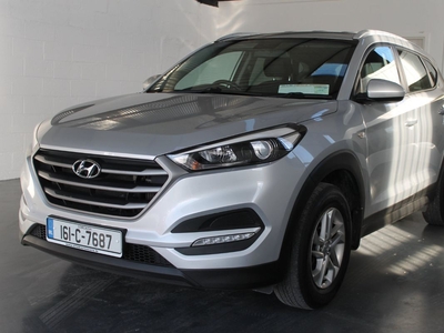 2016 - Hyundai Tucson Manual