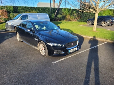 2016 - Jaguar XE Automatic