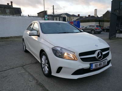 2016 - Mercedes-Benz A-Class Manual