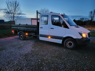 2016 - Mercedes-Benz Sprinter Manual