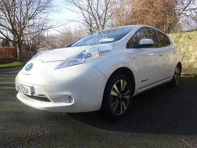 2016 - Nissan Leaf Automatic