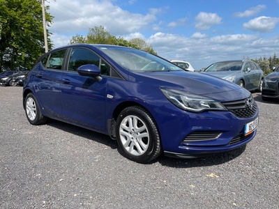 2016 - Opel Astra Manual