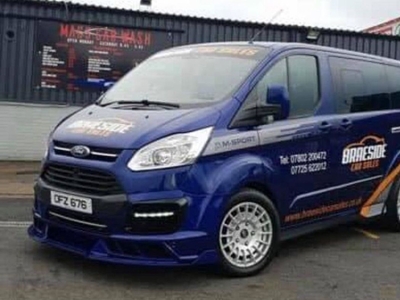 2017 - Ford Tourneo Manual