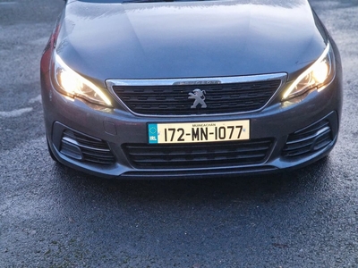 2017 - Peugeot 308 Manual