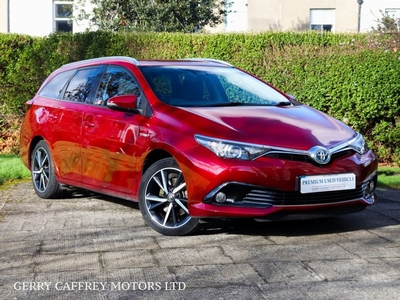 2017 - Toyota Auris Automatic