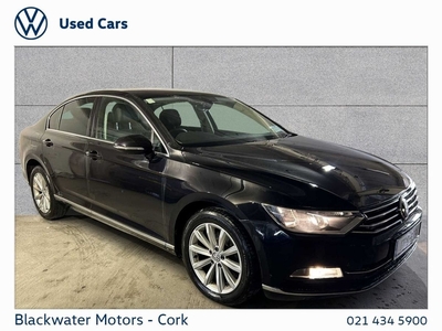 2017 - Volkswagen Passat Manual