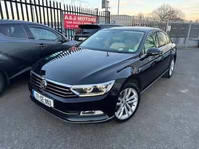 2017 - Volkswagen Passat Manual