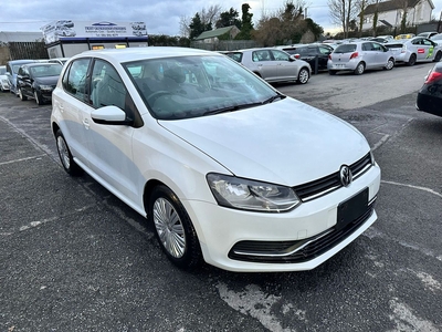 2017 - Volkswagen Polo Automatic