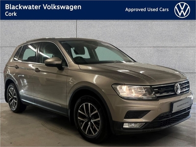 2017 - Volkswagen Tiguan Manual