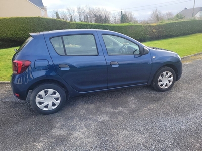 2018 - Dacia Sandero Manual