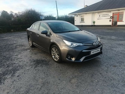 2018 - Toyota Avensis Manual